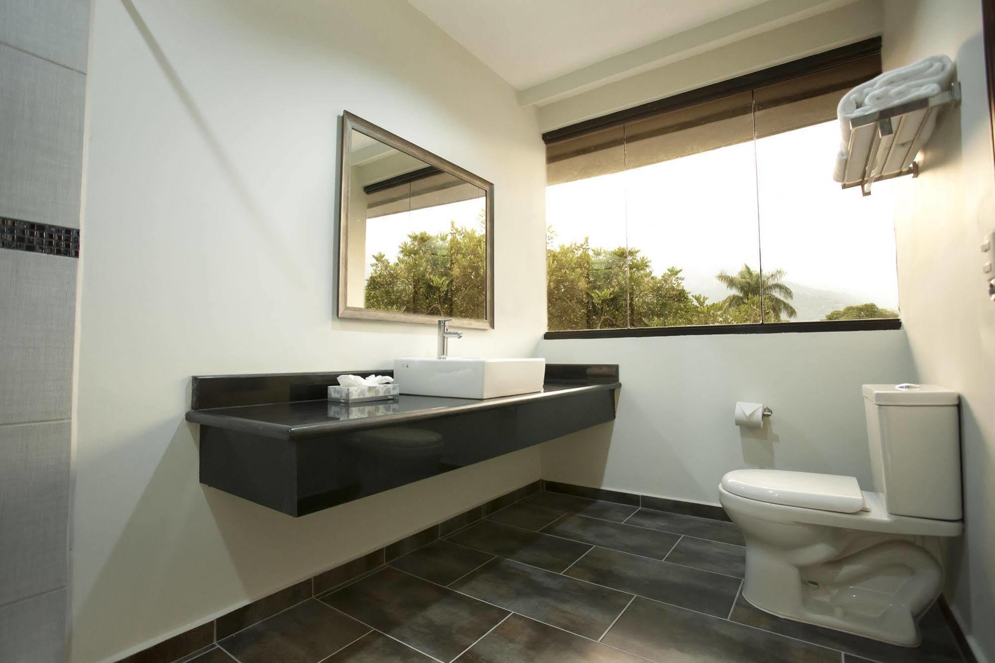 Hotel Los Andes San Pedro Sula Buitenkant foto