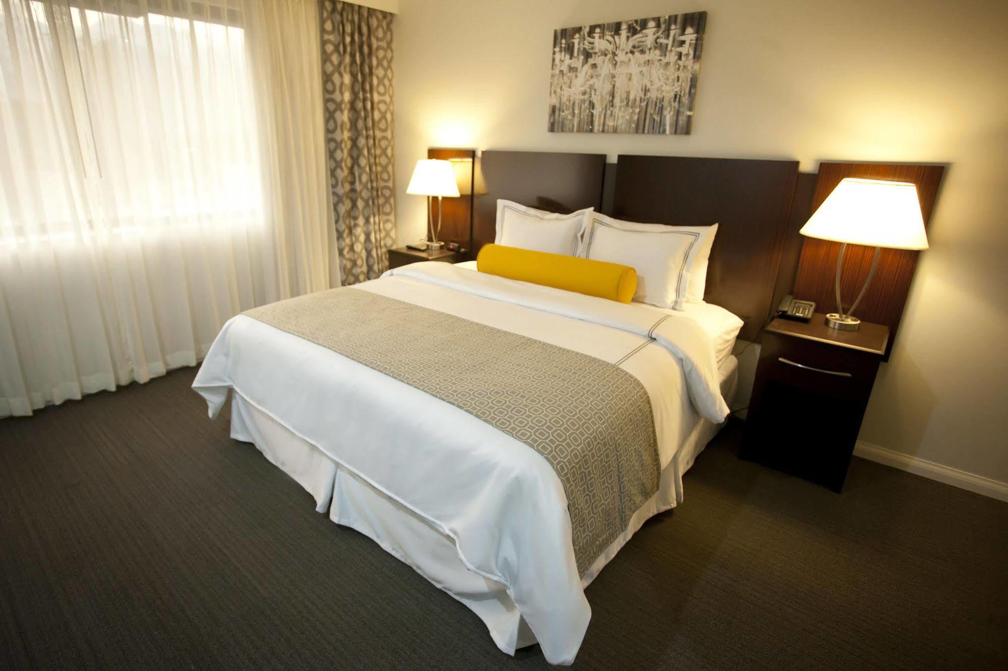 Hotel Los Andes San Pedro Sula Buitenkant foto
